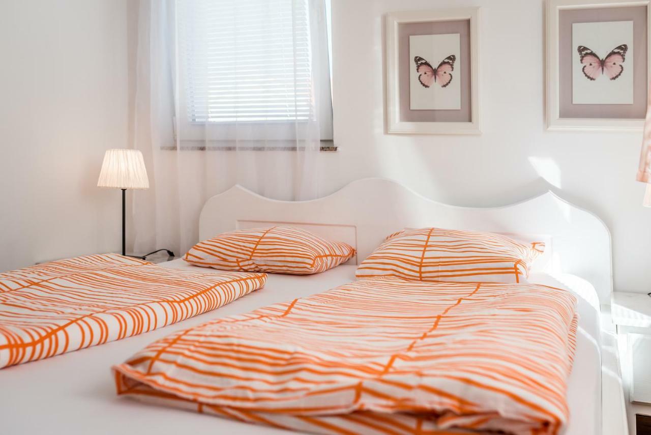 Apartman Karla Mara Ana Ivan & Jo Srima Zewnętrze zdjęcie