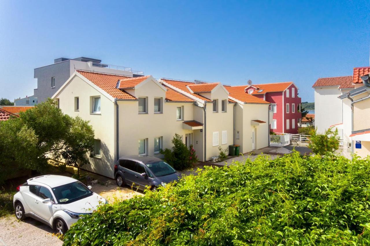 Apartman Karla Mara Ana Ivan & Jo Srima Zewnętrze zdjęcie