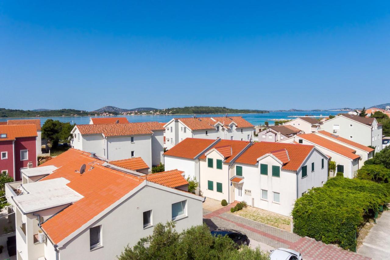 Apartman Karla Mara Ana Ivan & Jo Srima Zewnętrze zdjęcie